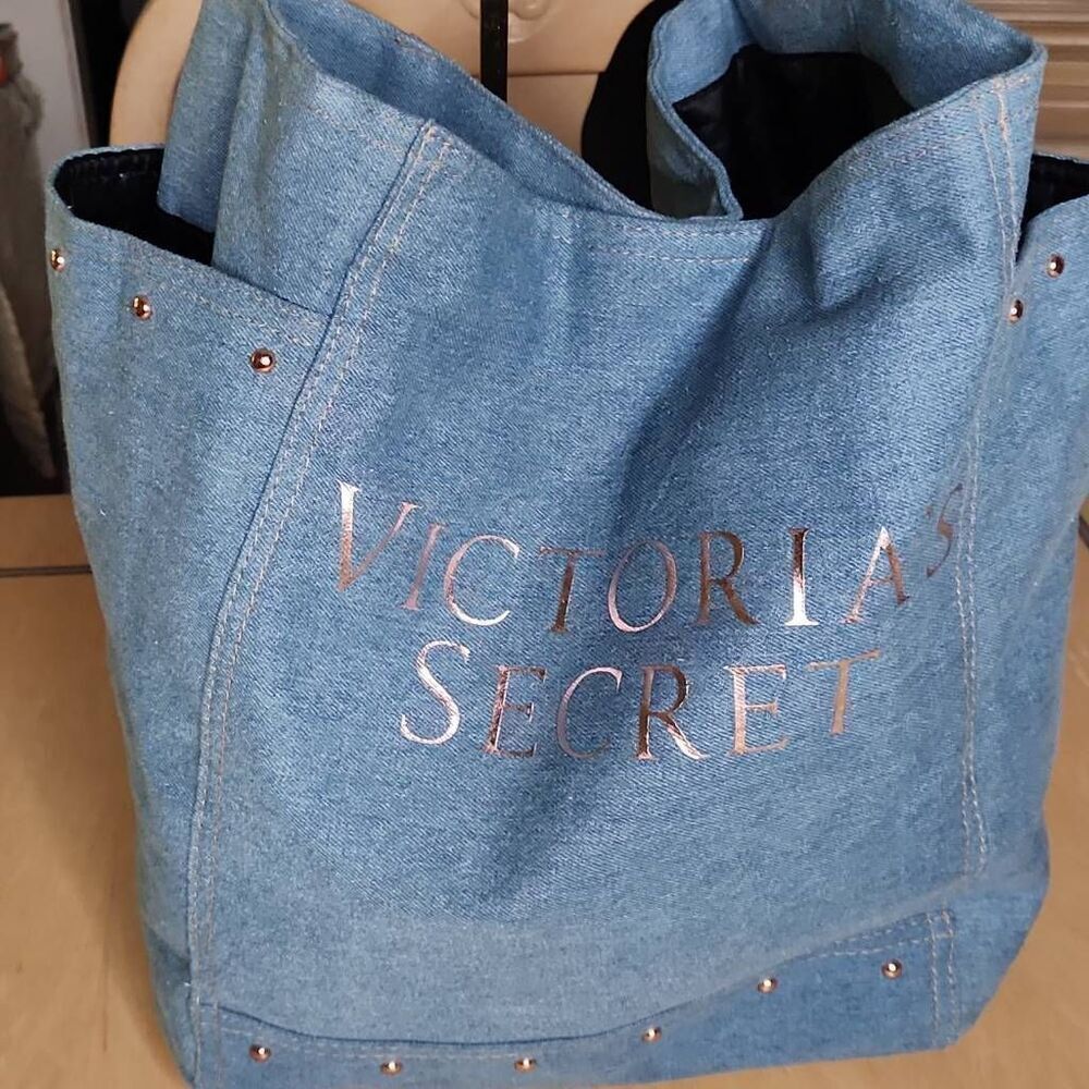 Victoria's Secret denim large tote - Picture 2 of 9